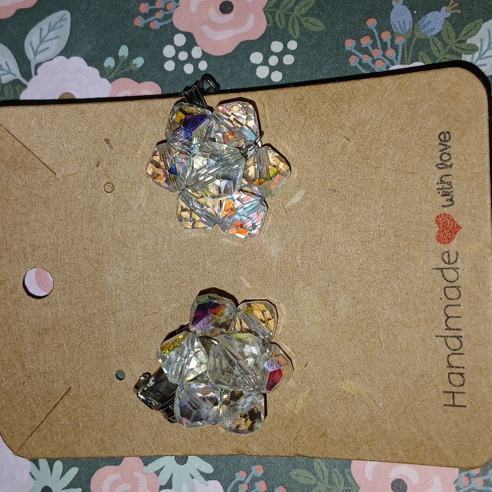 Vintage clip earrings